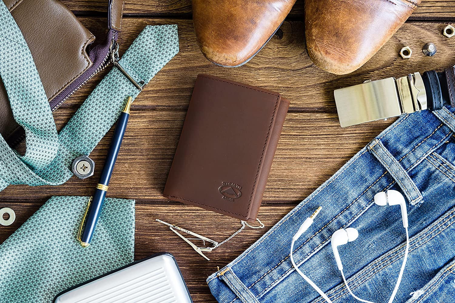 Trifold Leather Wallet for Men with RFID Blocking (Brown) - Image 4